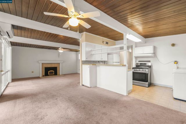 210 Riley Dr, Pacheco, CA 94553