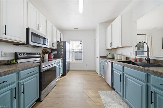 5123 Richard Rd, Virginia Beach, VA 23462