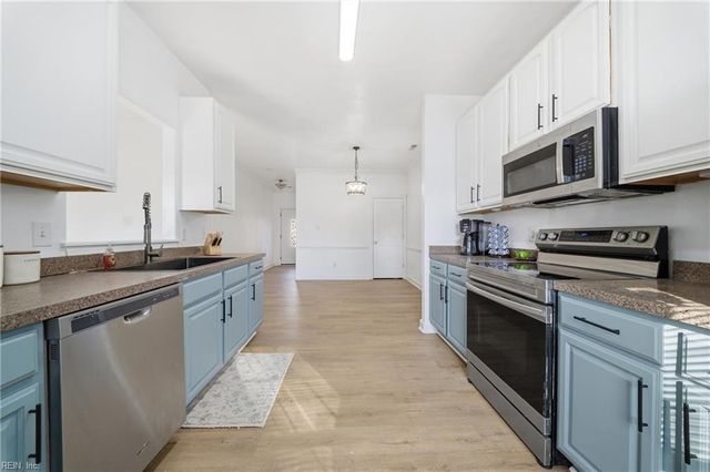 5123 Richard Rd, Virginia Beach, VA 23462