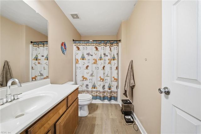 5123 Richard Rd, Virginia Beach, VA 23462