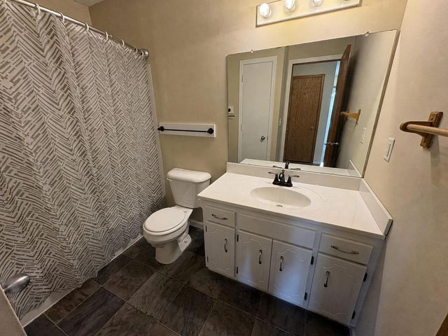 5655 Otter View Trail, White Bear Lake, MN 55110