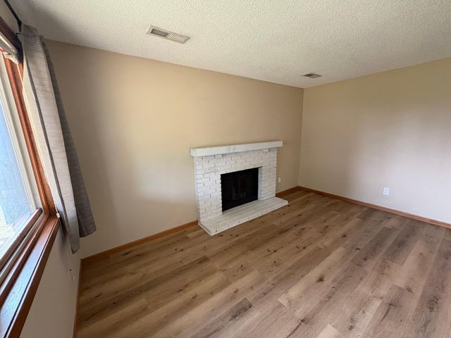 5655 Otter View Trail, White Bear Lake, MN 55110
