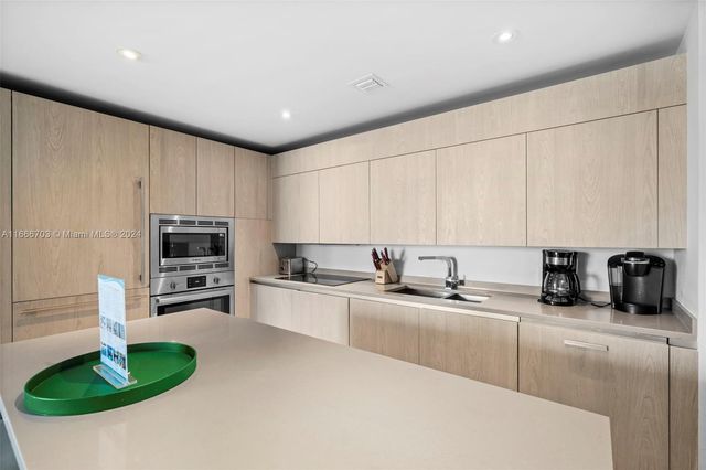 4111 S Ocean Dr 1406, Hollywood, FL 33019