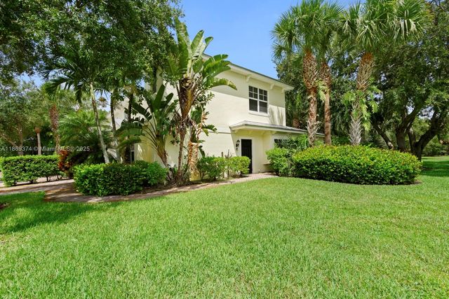 2700 Creekside Dr 2700, Fort Pierce, FL 34981