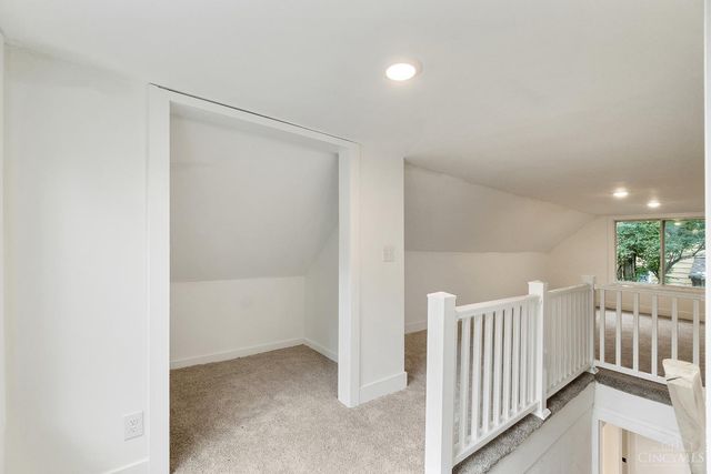 6236 Stewart Road, Silverton, OH 45227