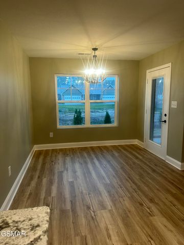 540 Henderson Road, Pigeon Forge, TN 37863