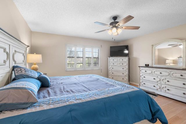 1317 LELAND DRIVE, Sun City Center, FL 33573