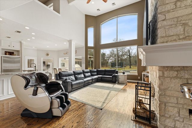 28515 Champions Ridge Road, Magnolia, TX 77354