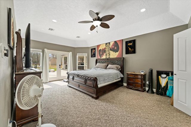 28515 Champions Ridge Road, Magnolia, TX 77354