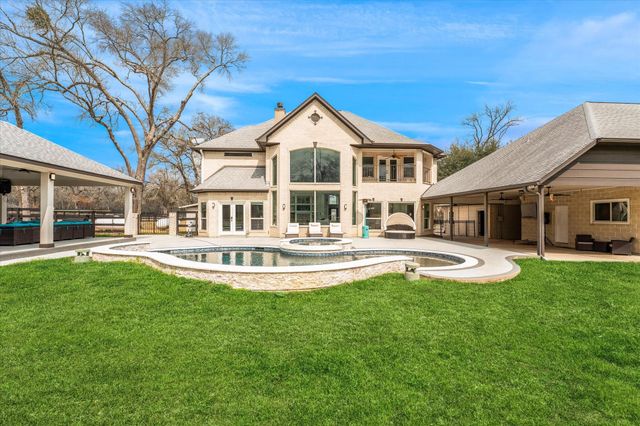 28515 Champions Ridge Road, Magnolia, TX 77354