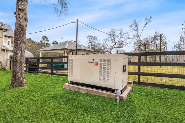 28515 Champions Ridge Road, Magnolia, TX 77354