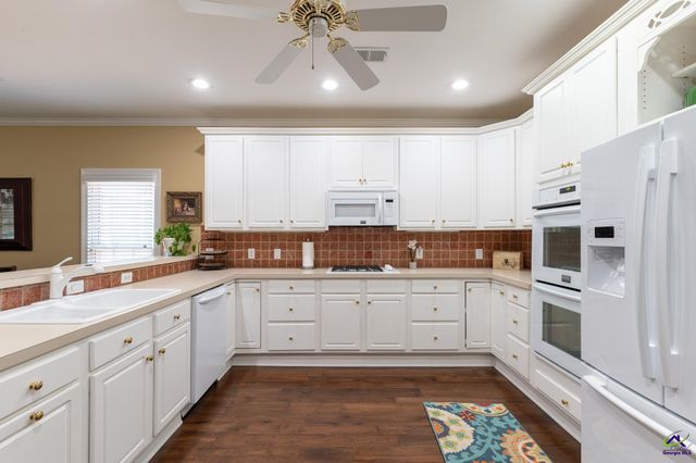 2080 Woodberry Run Drive, Snellville, GA 30078