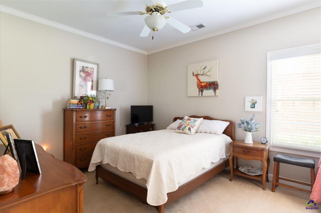 2080 Woodberry Run Drive, Snellville, GA 30078