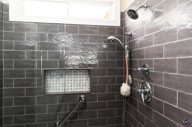 2080 Woodberry Run Drive, Snellville, GA 30078