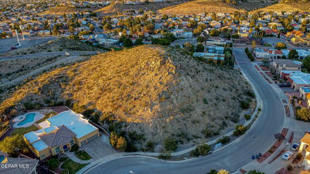 6517 LA POSTA, El Paso, TX 79912