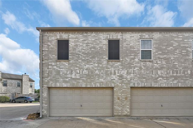 2860 Holly Hall Street 2860, Houston, TX 77054