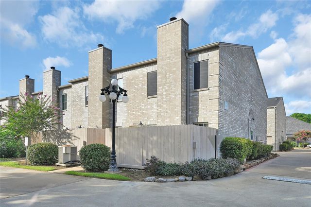 2860 Holly Hall Street 2860, Houston, TX 77054