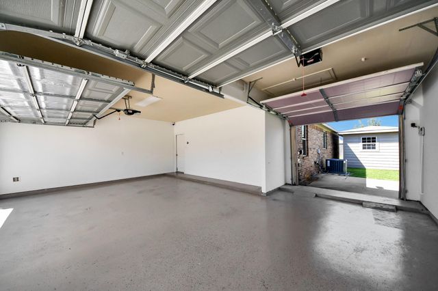 16207 Amber Brown Drive, Hockley, TX 77447