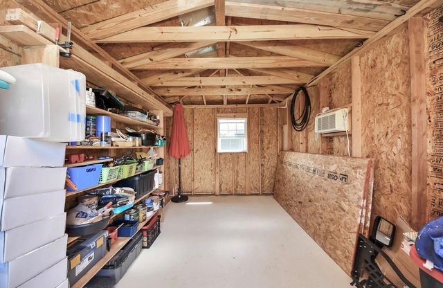 16207 Amber Brown Drive, Hockley, TX 77447