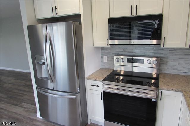 1727 Bent Tree CIR, Fort Myers, FL 33907