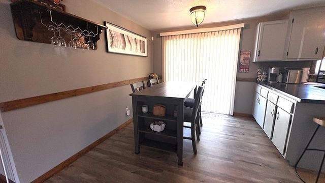 15 Fairhaven, East Longmeadow, MA 01028