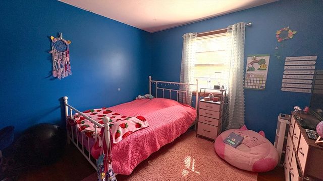 15 Fairhaven, East Longmeadow, MA 01028