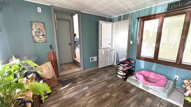 15 Fairhaven, East Longmeadow, MA 01028