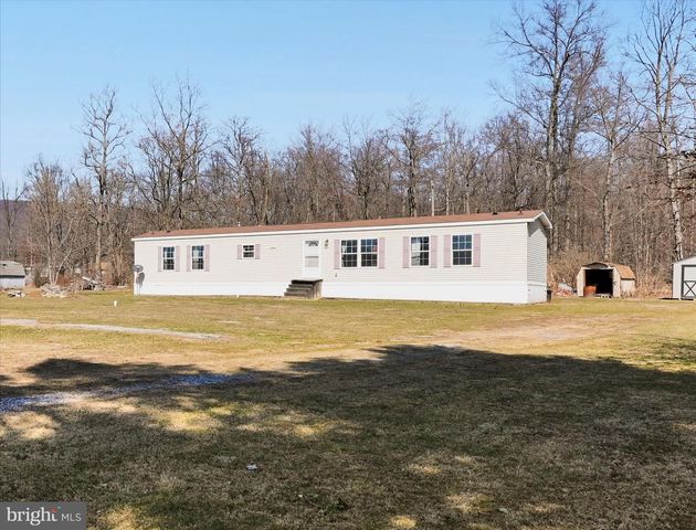571 SCHUBERT RD, Bethel, PA 19507