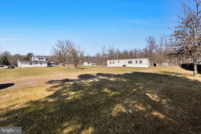 571 SCHUBERT RD, Bethel, PA 19507