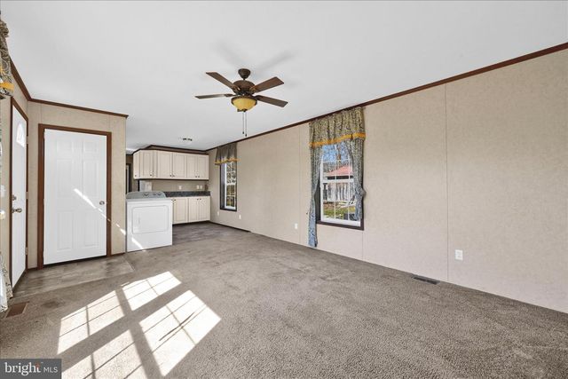 571 SCHUBERT RD, Bethel, PA 19507