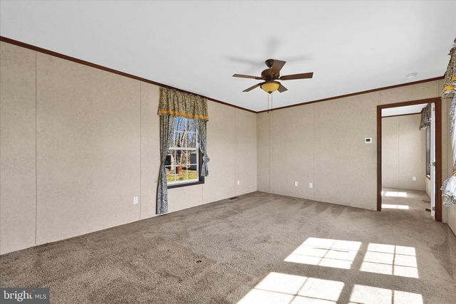 571 SCHUBERT RD, Bethel, PA 19507
