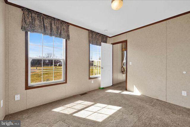 571 SCHUBERT RD, Bethel, PA 19507