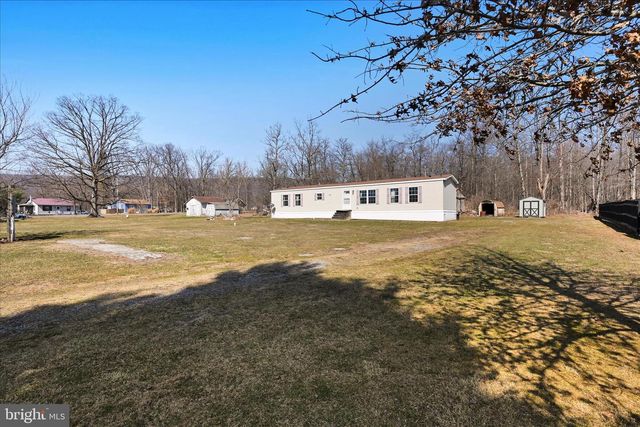 571 SCHUBERT RD, Bethel, PA 19507