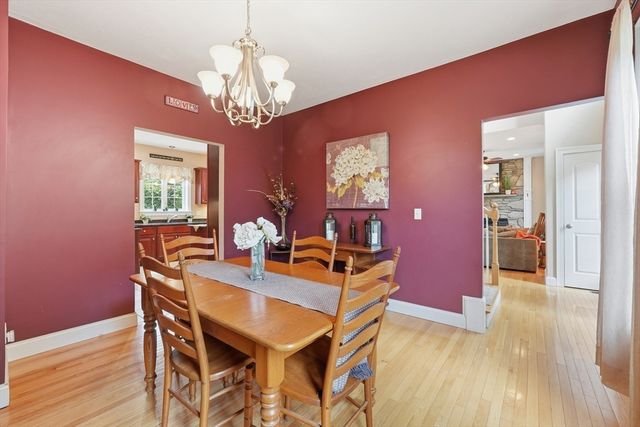 6 Pond Court, Leicester, MA 01611