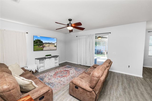 7226 CEDARCREST BOULEVARD, Lakeland, FL 33810