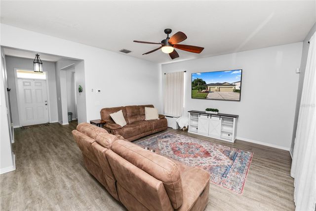 7226 CEDARCREST BOULEVARD, Lakeland, FL 33810