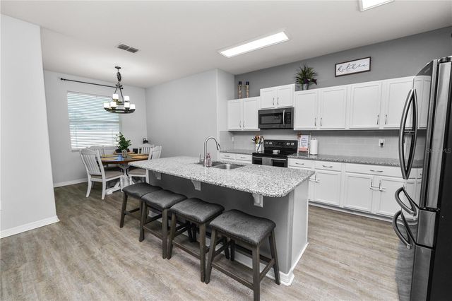 7226 CEDARCREST BOULEVARD, Lakeland, FL 33810