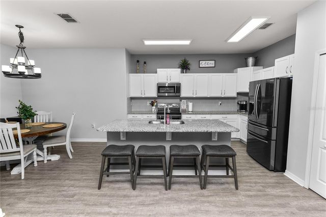 7226 CEDARCREST BOULEVARD, Lakeland, FL 33810