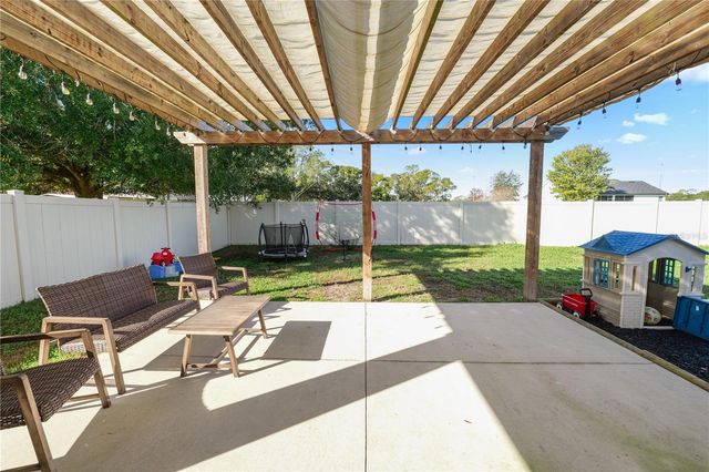 7226 CEDARCREST BOULEVARD, Lakeland, FL 33810