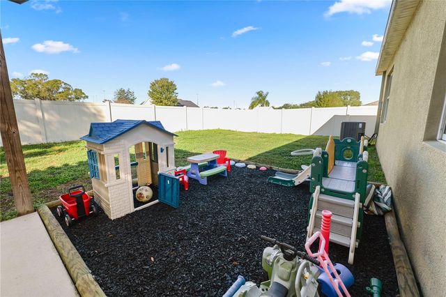 7226 CEDARCREST BOULEVARD, Lakeland, FL 33810