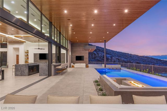 6 Hidden Heights Court, Henderson, NV 89012