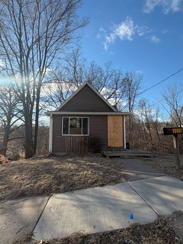 1012 Arlington Avenue, Davenport, IA 52803