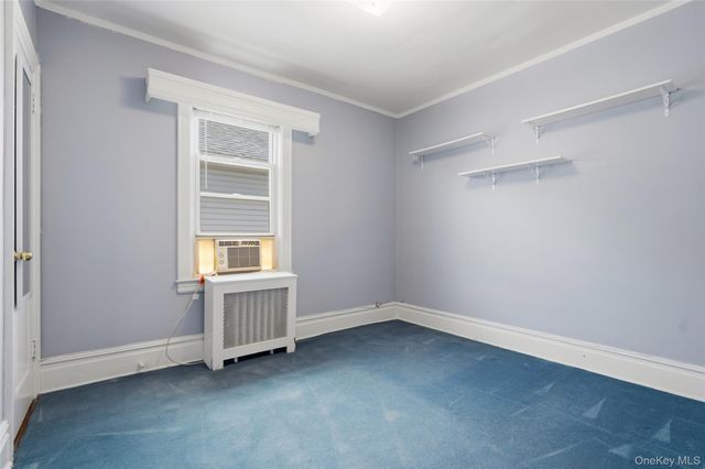 1372 Hollywood Avenue, Bronx, NY 10461