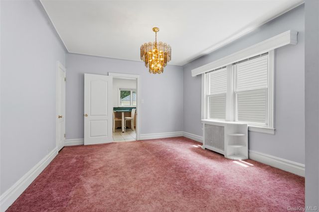 1372 Hollywood Avenue, Bronx, NY 10461