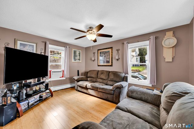90 Myrtle Street, Meriden, CT 06450