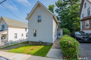 90 Myrtle Street, Meriden, CT 06450