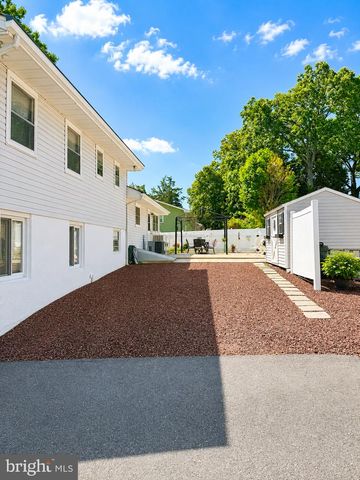 554 GOLD ST, Toms River, NJ 08753