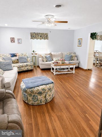 554 GOLD ST, Toms River, NJ 08753