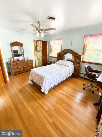 554 GOLD ST, Toms River, NJ 08753