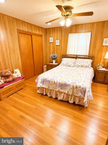 554 GOLD ST, Toms River, NJ 08753
